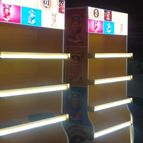 P1.86 indoor shelf LED screens on Lay’s display shelves at Modern Mobile Home in Riyadh, Saudi Arabia